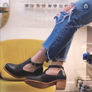 Like new Red Wing Shoes Ida Mary Janes black 7